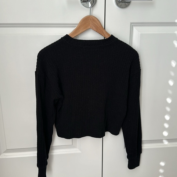 Aritzia Ribbed Long Sleeve Sweater - Picture 2 of 3